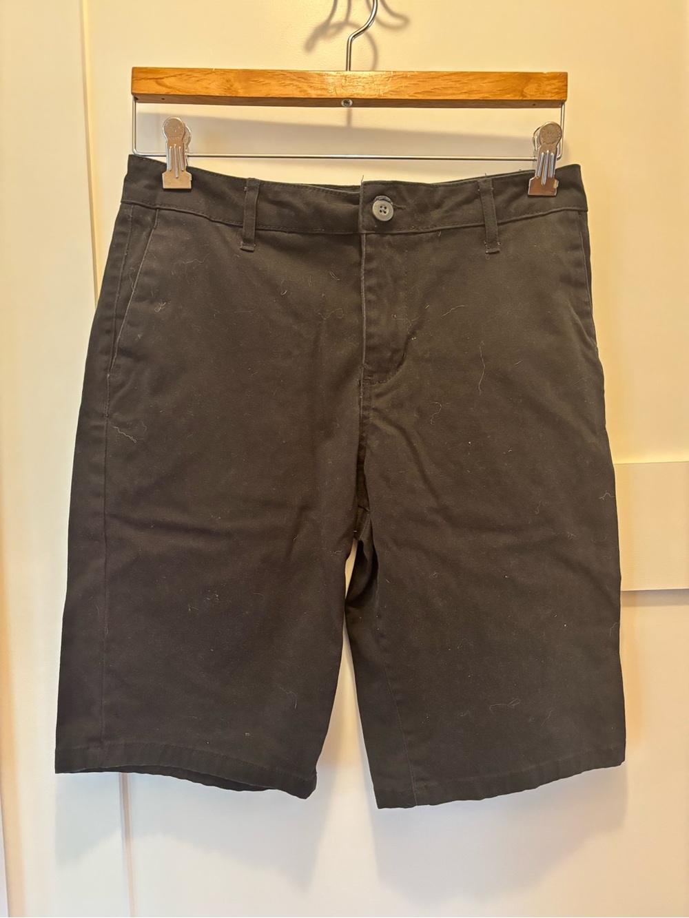 RSQ Men's Black Flat Front Chino Shorts